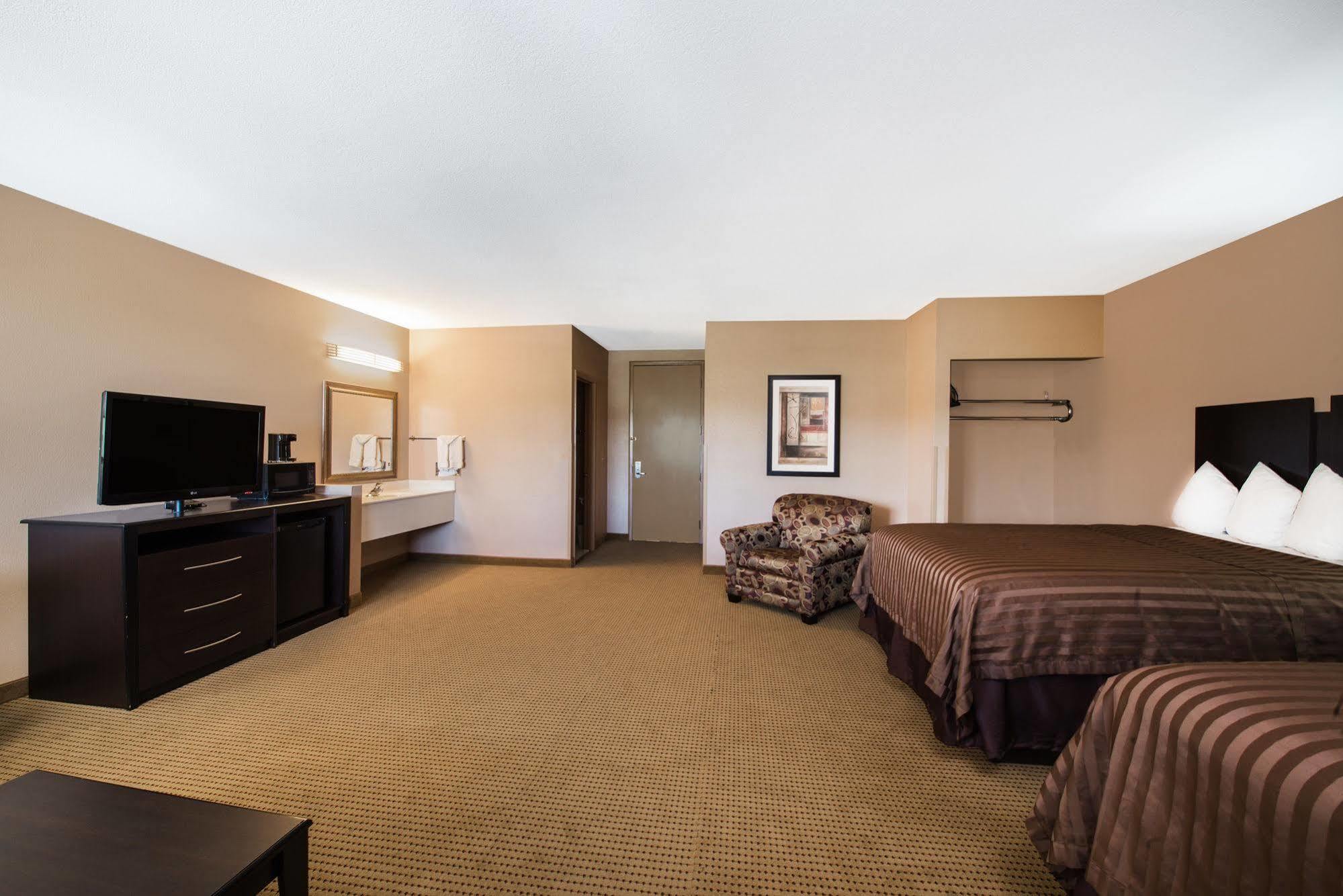 Travelodge By Wyndham Globe Az Kültér fotó
